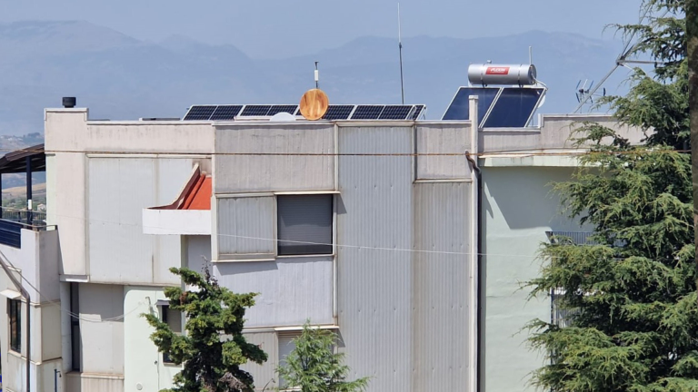 Efficientamento Energetico effettuato presso Immobile adibito a Caserma CC - San Demetrio Corone